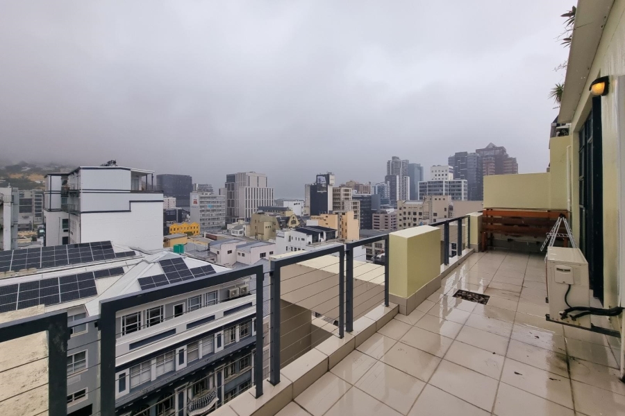 2 Bedroom Property for Sale in Cape Town City Centre Western Cape